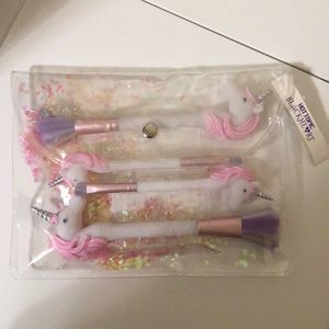 Hot topic unicorn makeup brush set